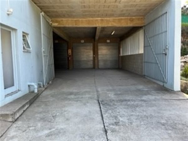 1247  m² Industrial space in New Germany