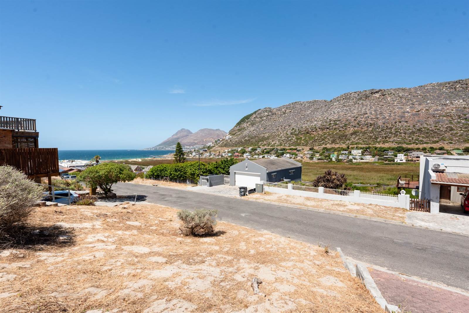 548 m² Land available in Glencairn Heights photo number 2