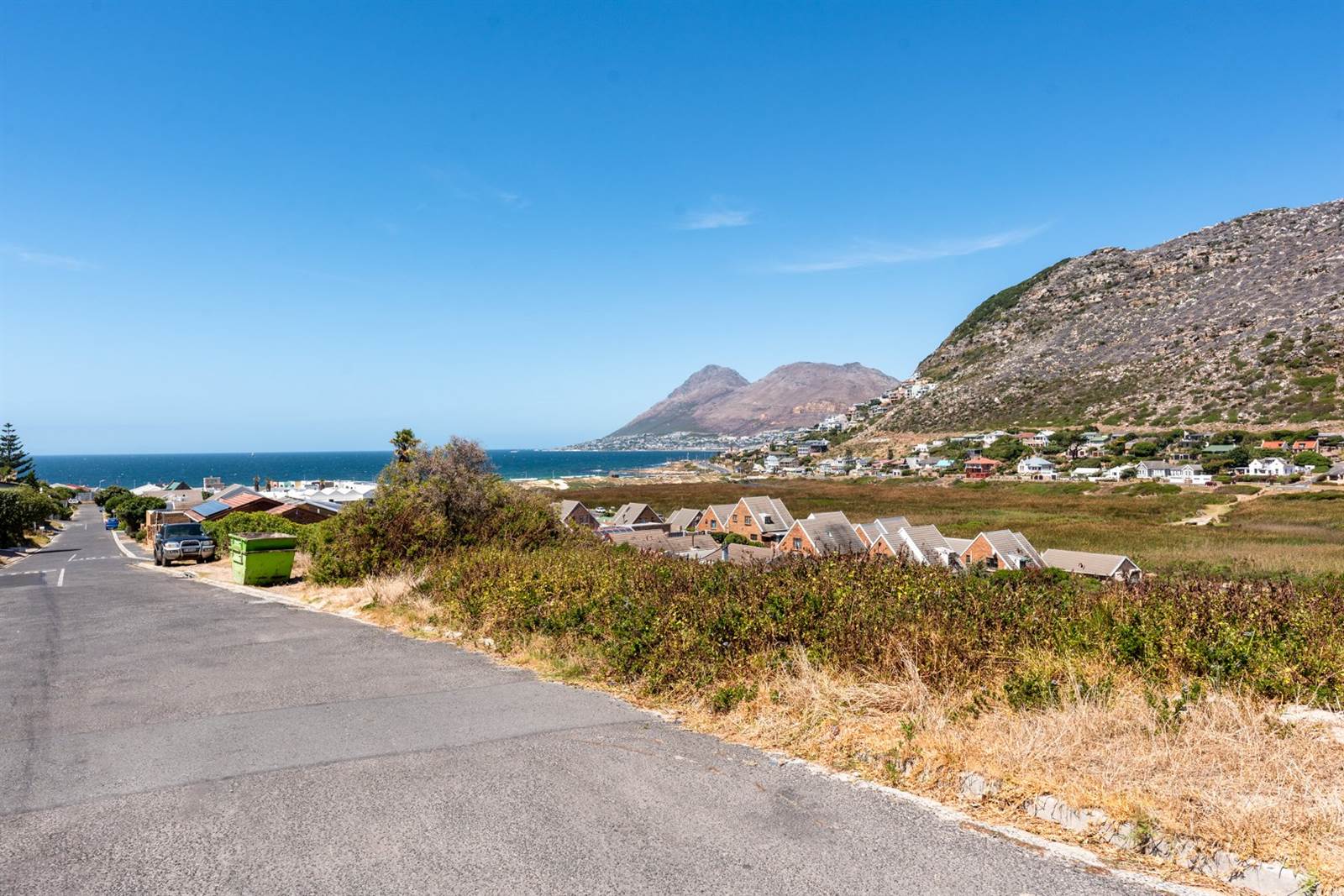548 m² Land available in Glencairn Heights photo number 3