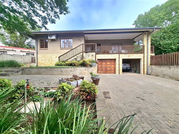 3 Bedroom House 3 Bedroom House