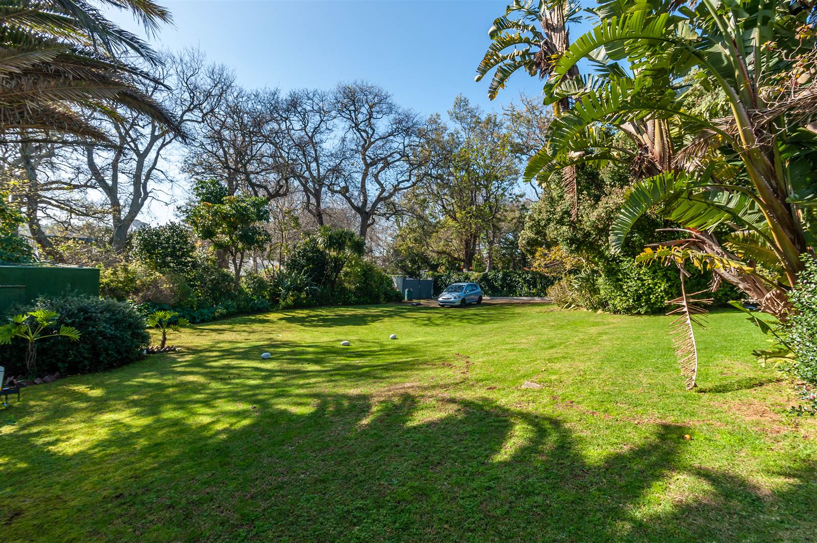 800 m² Land available in Constantia photo number 4