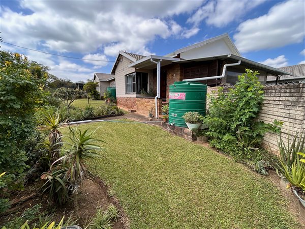 4 Bedroom House 4 Bedroom House