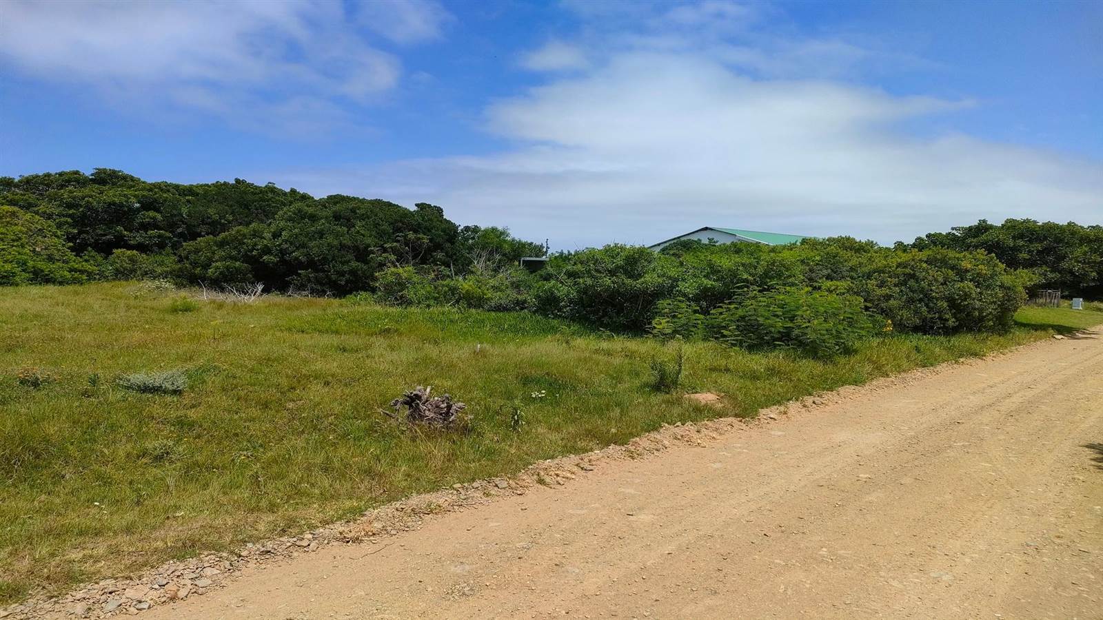 855 m² Land available in Boesmansriviermond photo number 2