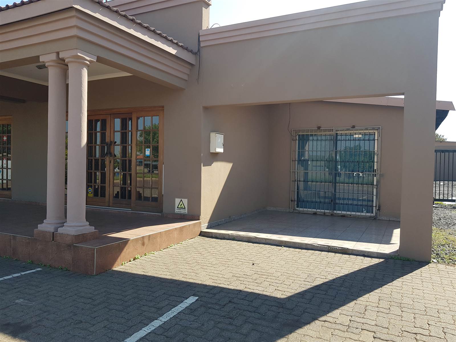250  m² Commercial space in Witbank Central photo number 27