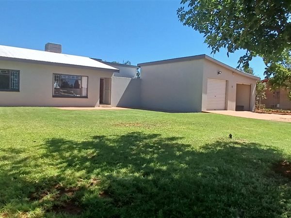 3 Bedroom House 3 Bedroom House