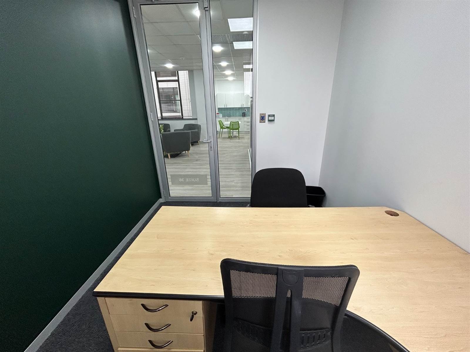 12  m² Office Space in Sandown photo number 5