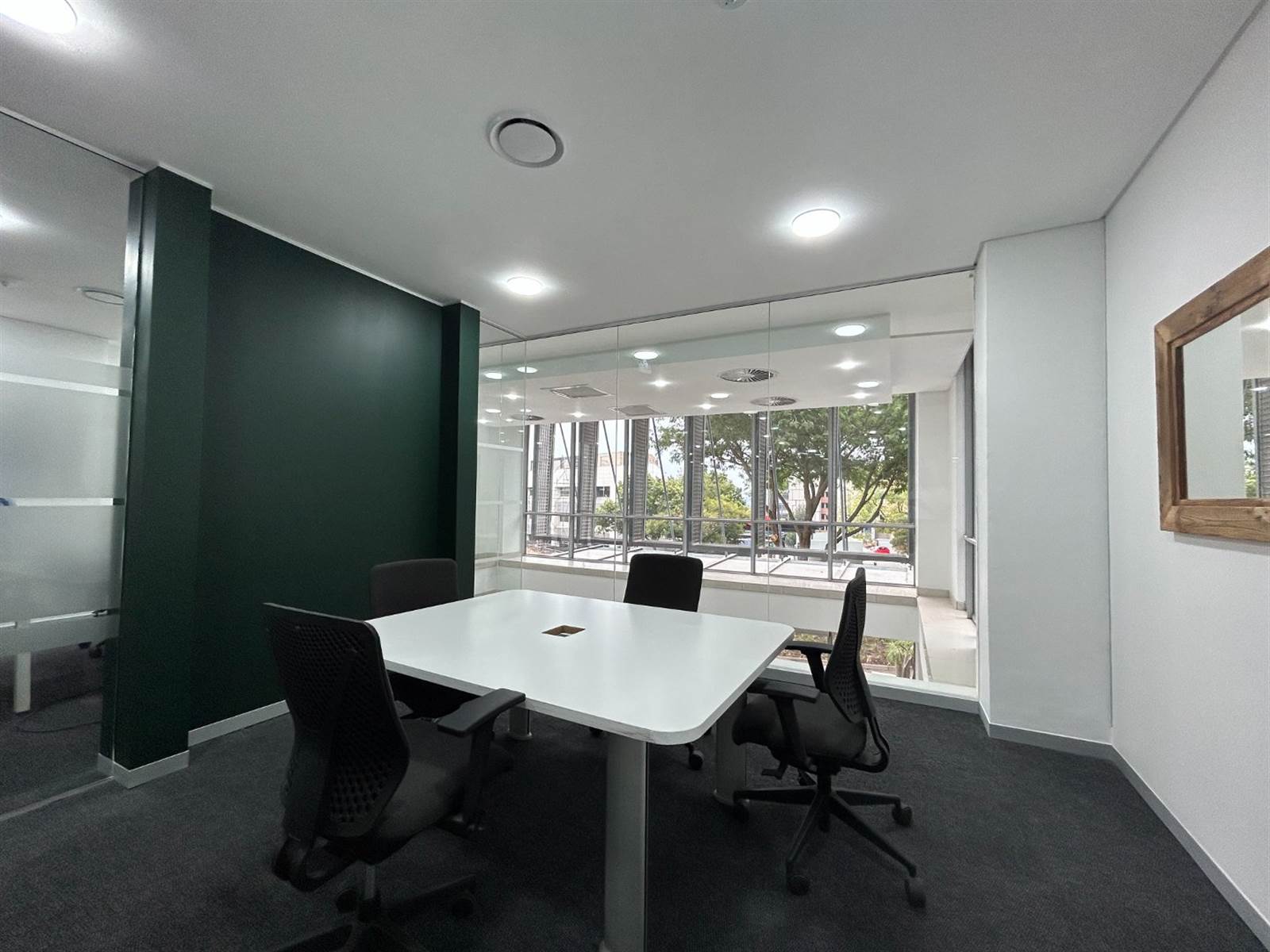 12  m² Office Space in Sandown photo number 11