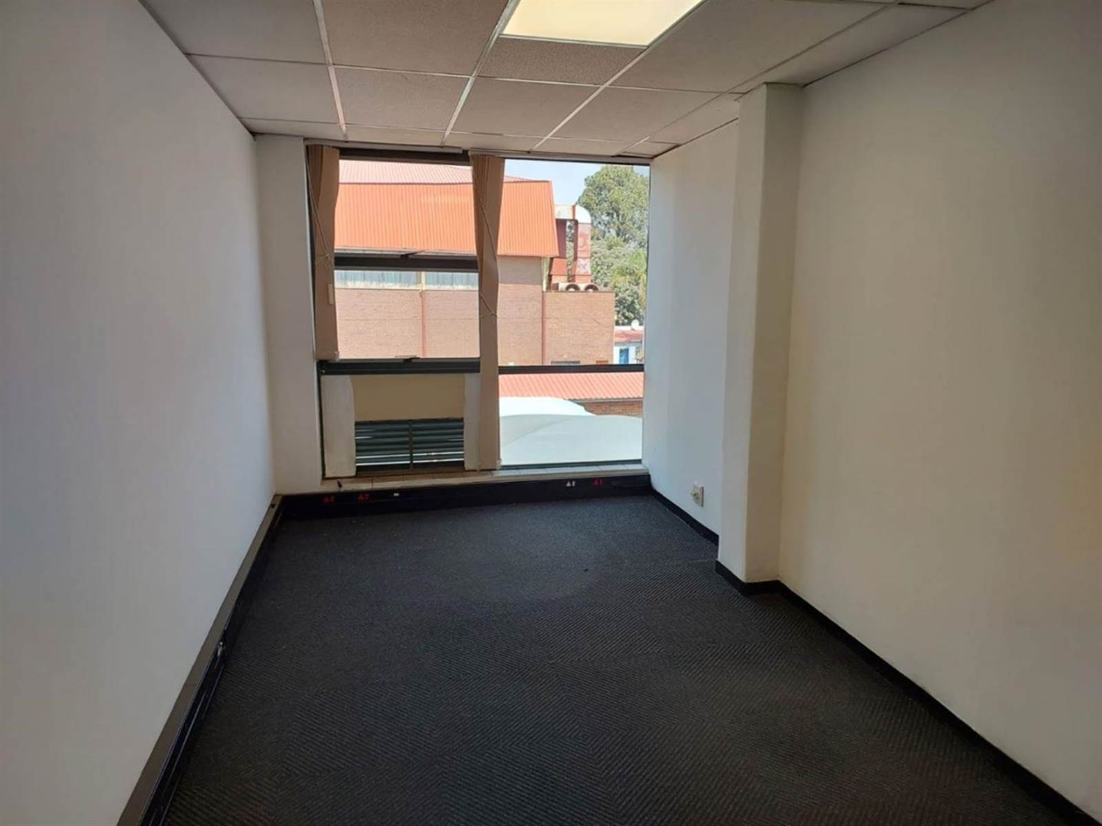 135  m² Commercial space in Ferndale photo number 4