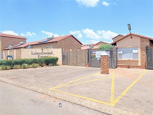 3 Bedroom House 3 Bedroom House