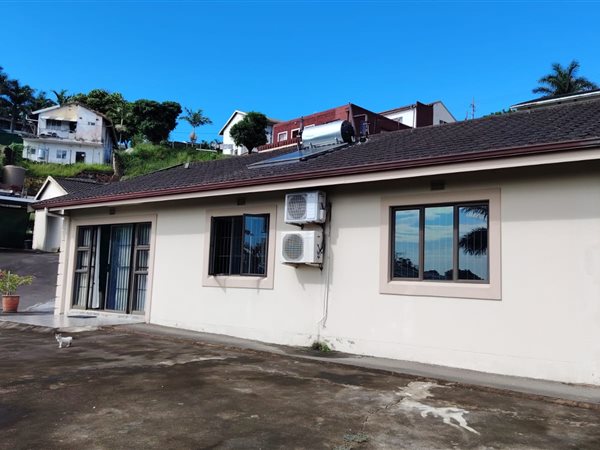 3 Bedroom House 3 Bedroom House