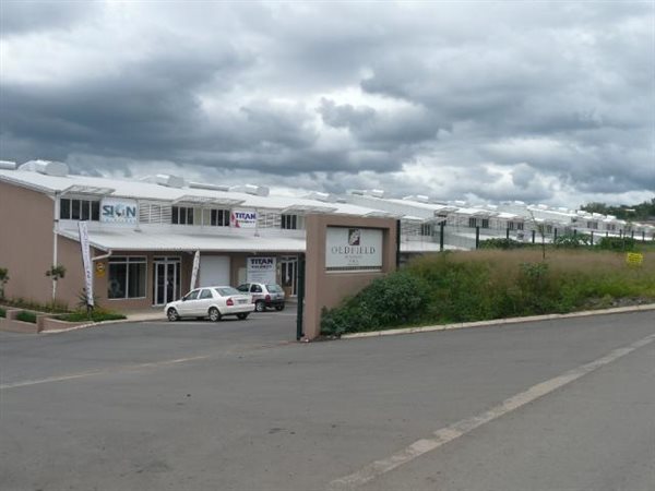 156  m² Industrial space in Mkondeni