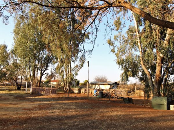 2.4 ha Farm in Randfontein
