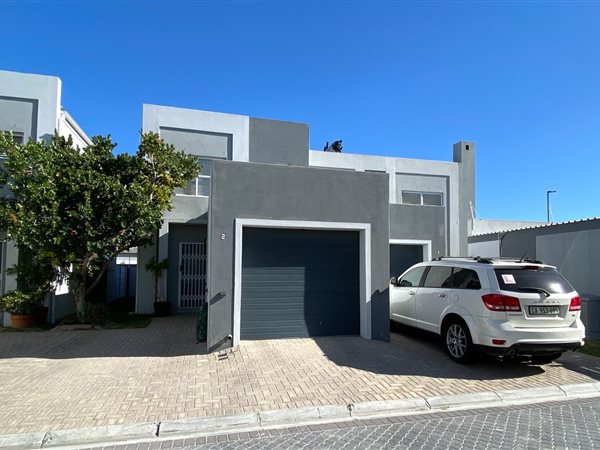 2 Bedroom Townhouse 2 Bedroom Townhouse