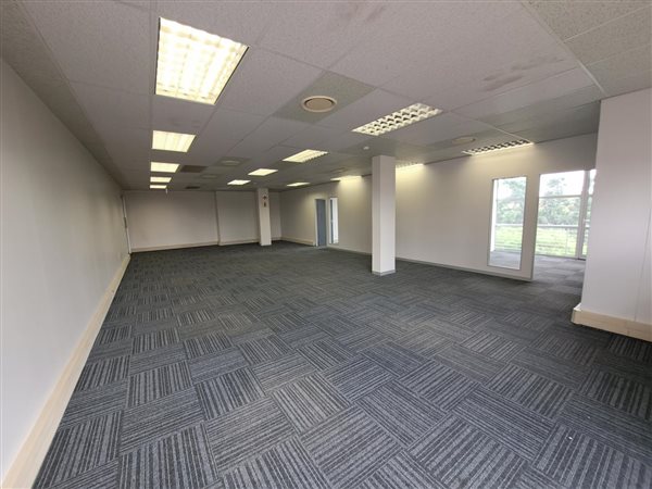 148  m² Office Space