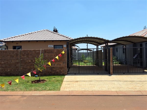 2 Bedroom House 2 Bedroom House