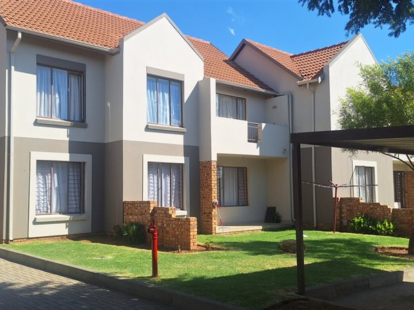 3 Bed Apartment in Esther Park