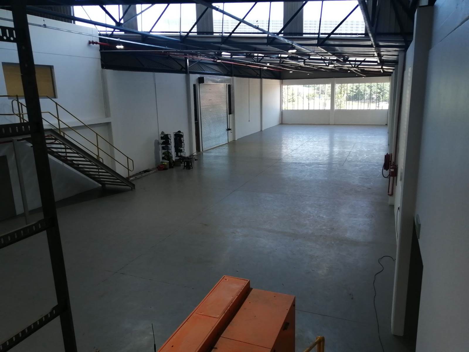 3878  m² Industrial space in New Germany photo number 3