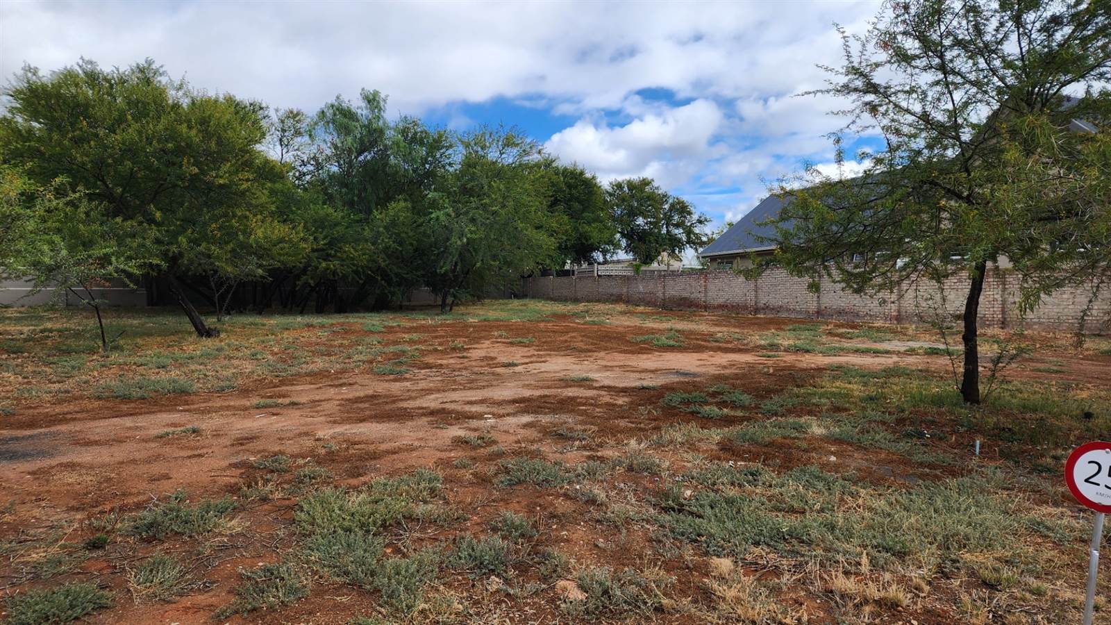 915 m² Land available in Oudtshoorn photo number 4