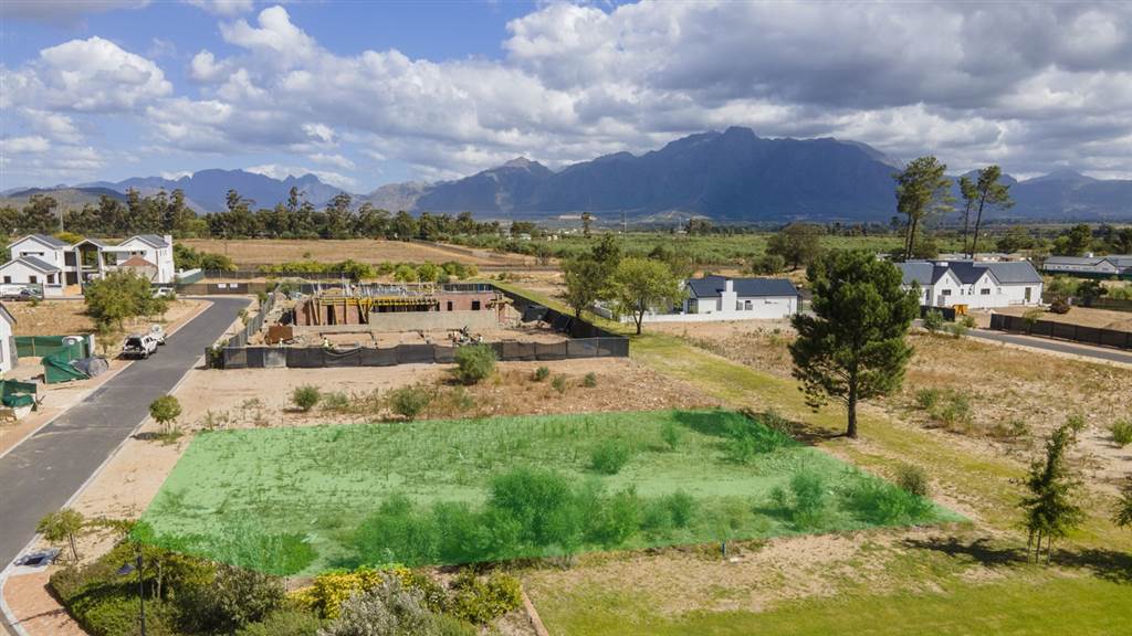 750 m² Land available in Pearl Valley photo number 4