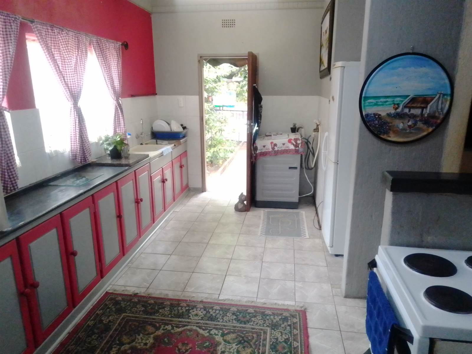 4 Bed House in Rustenburg photo number 10