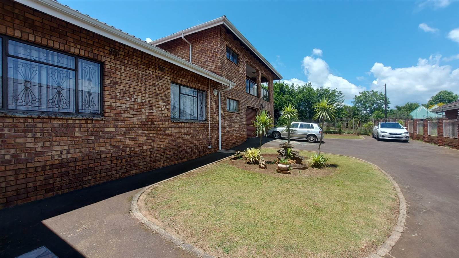 3 Bed House in Howick West photo number 1