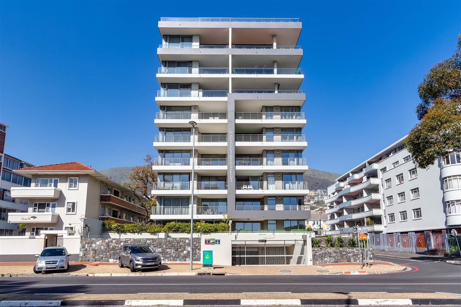 1 Bed Apartment in Green Point photo number 1