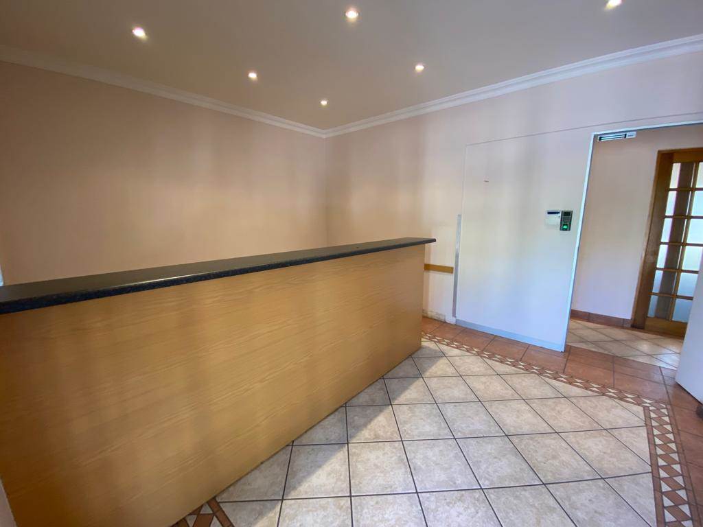 360  m² Commercial space in Witbank Central photo number 2