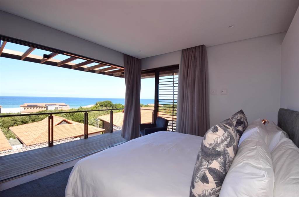 4 Bed Townhouse in Zimbali Estate photo number 10