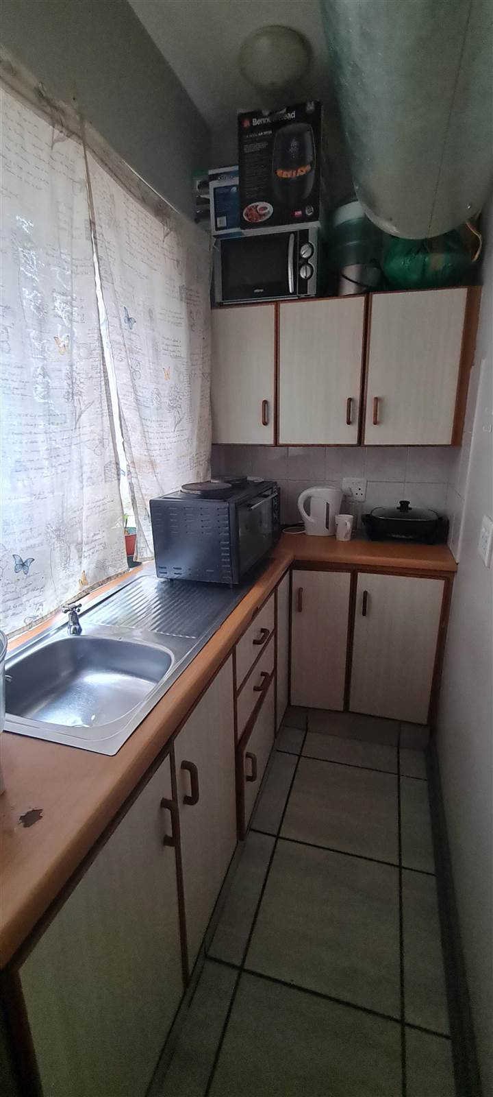 1 Bed Flat in Mossel Bay Central photo number 4