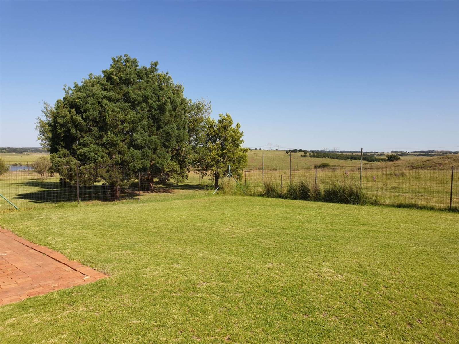 405 ha Farm in Grootfontein Estate photo number 11