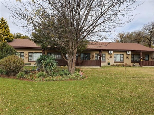 5 Bed House in Bloemfontein