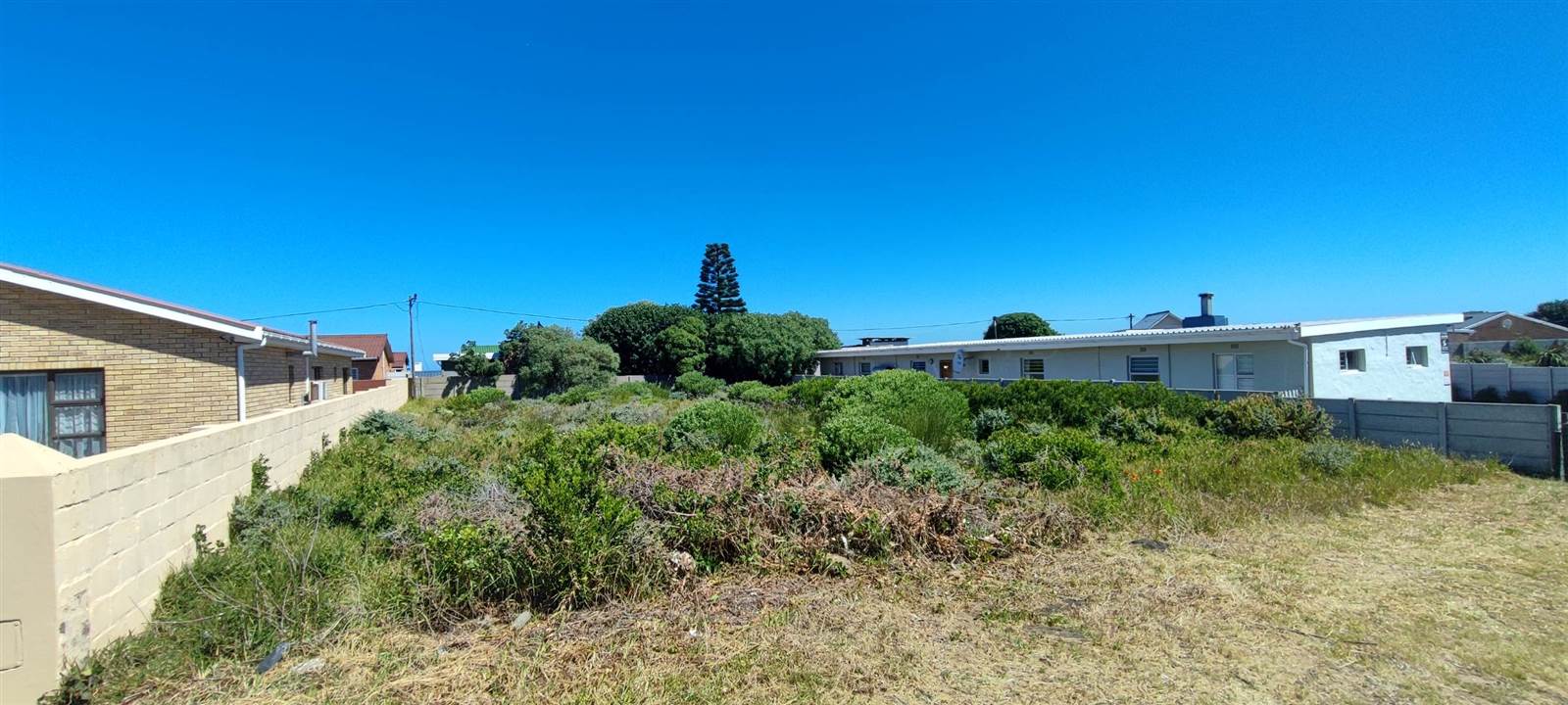 654 m² Land available in Franskraal photo number 2