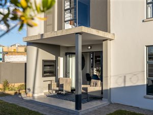 3 Bed Duplex in Centurion CBD