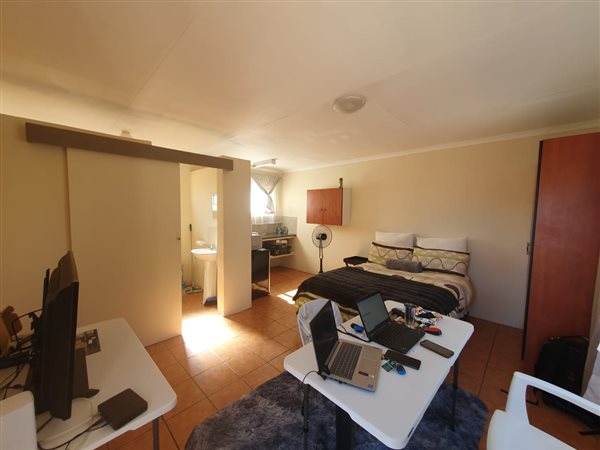 1 Bedroom Apartment 1 Bedroom Apartment