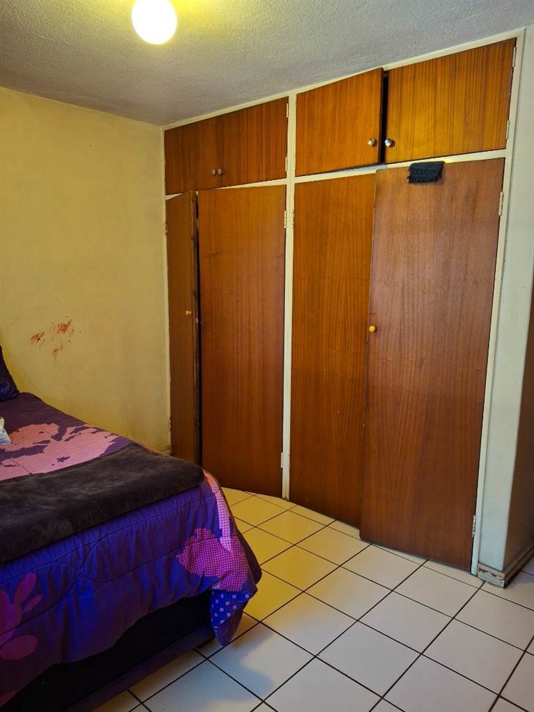 3 Bed Apartment in Vereeniging Central photo number 16