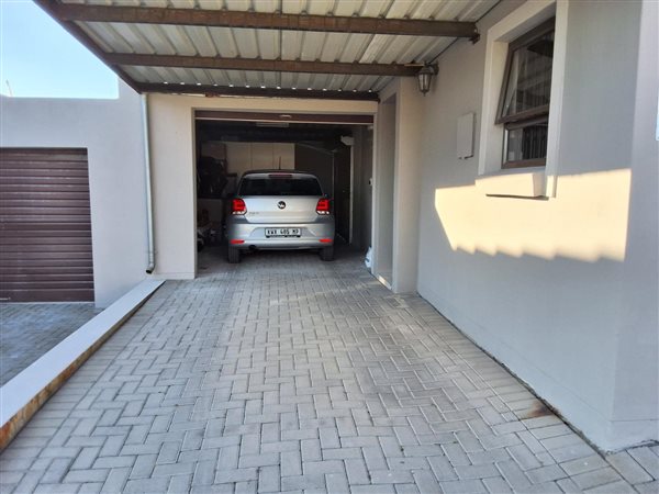 2 Bed Townhouse in Trichardt