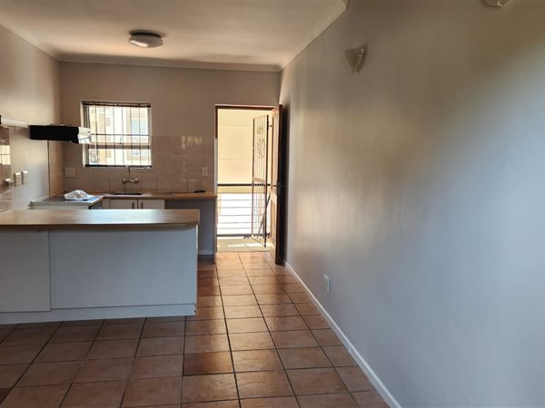 3 Bed Apartment in Durbanville Central