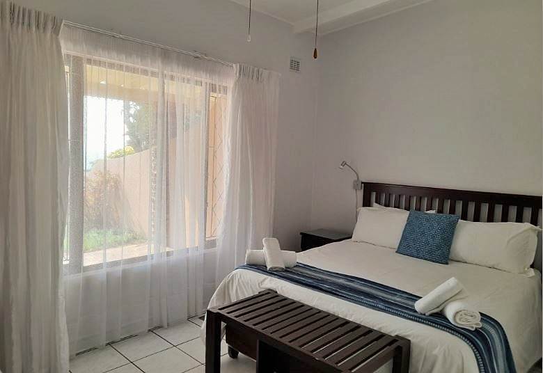 2 Bed Townhouse in Manaba photo number 10