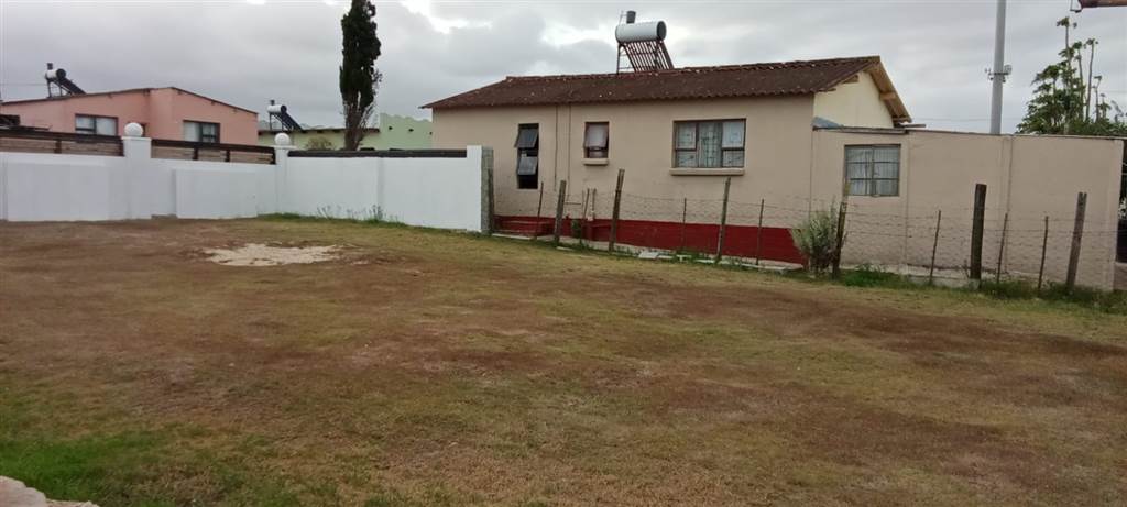 3 Bed House in Kwa Nobuhle photo number 18