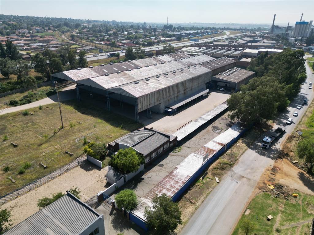 9175  m² Industrial space in Wadeville photo number 2