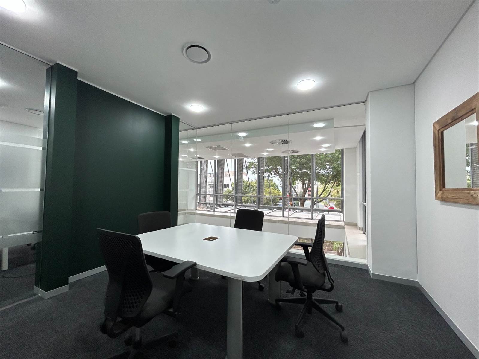 12  m² Office Space in Sandown photo number 11