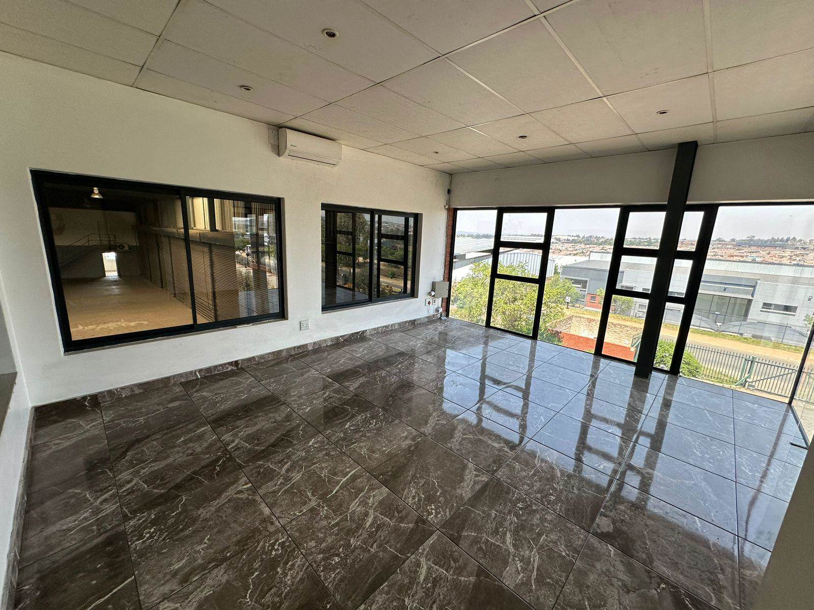 2409  m² Industrial space in Roodepoort Central photo number 19