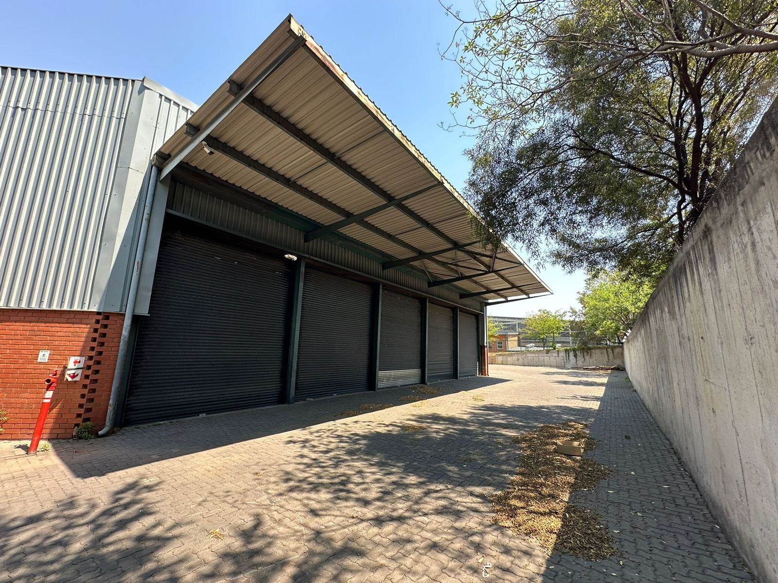 2409  m² Industrial space in Roodepoort Central photo number 4