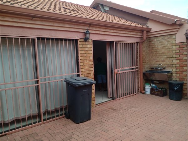 3 Bedroom House 3 Bedroom House
