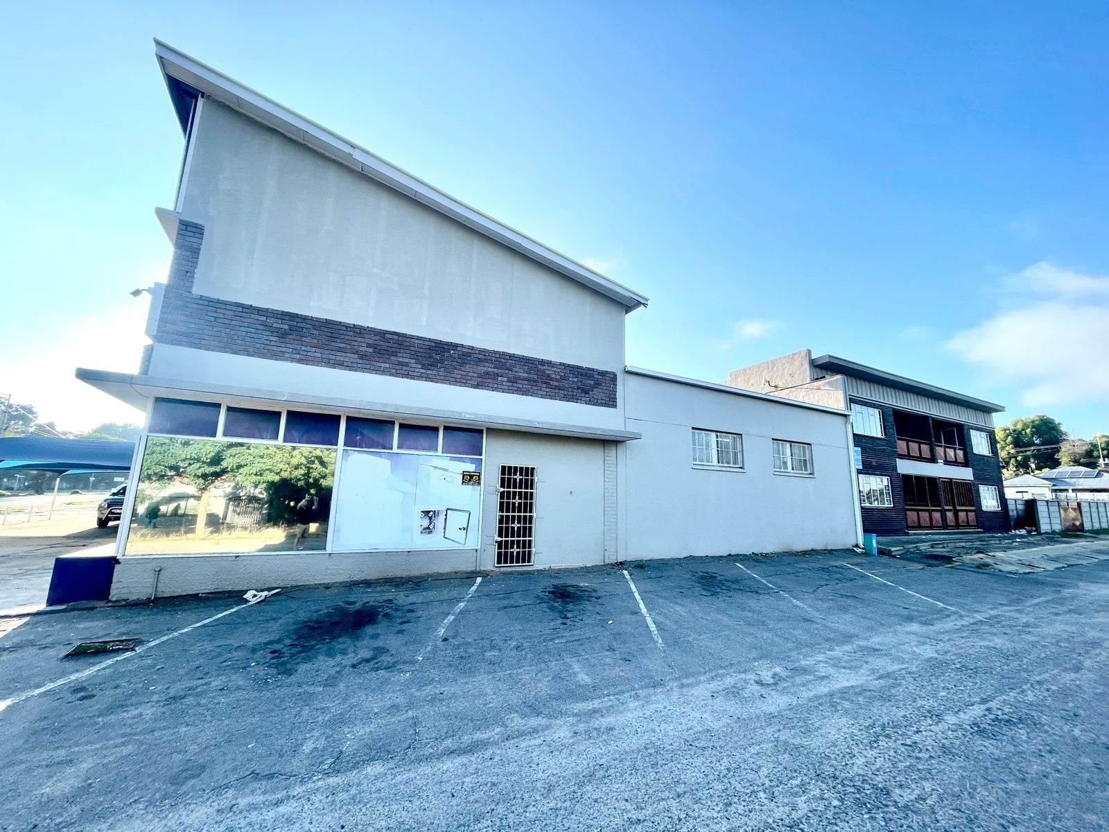 280  m² Office Space in Krugersdorp Central photo number 5
