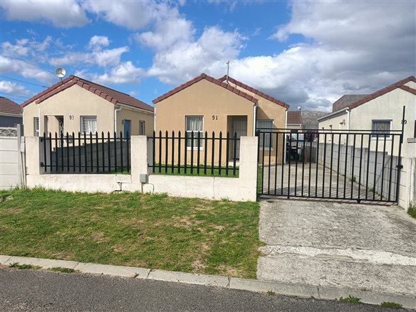 3 Bedroom House 3 Bedroom House