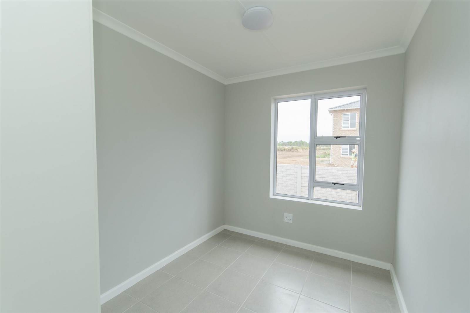 2 Bed Simplex in Fairview photo number 15