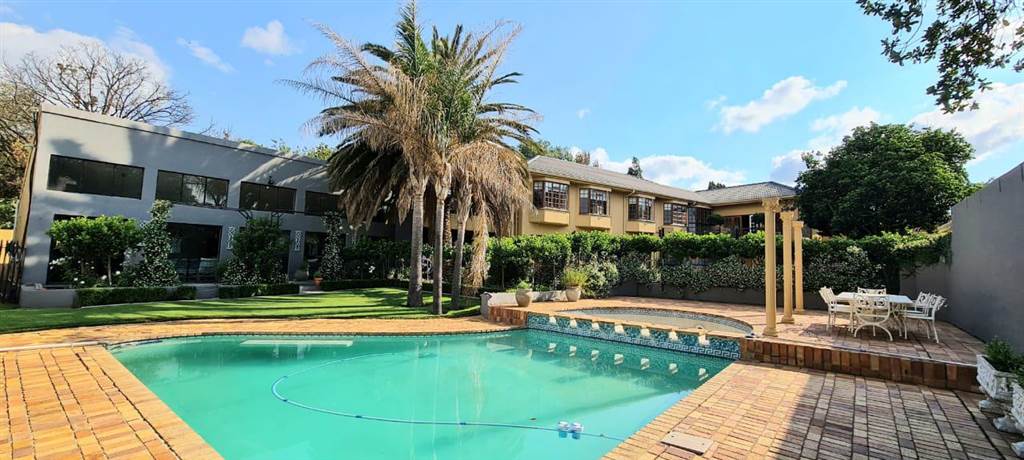 6 Bed House in Trichardt photo number 1