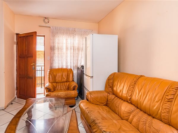 2 Bed Apartment