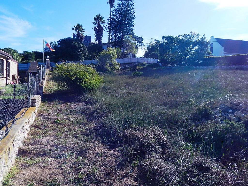 893 m² Land available in Stilbaai photo number 3